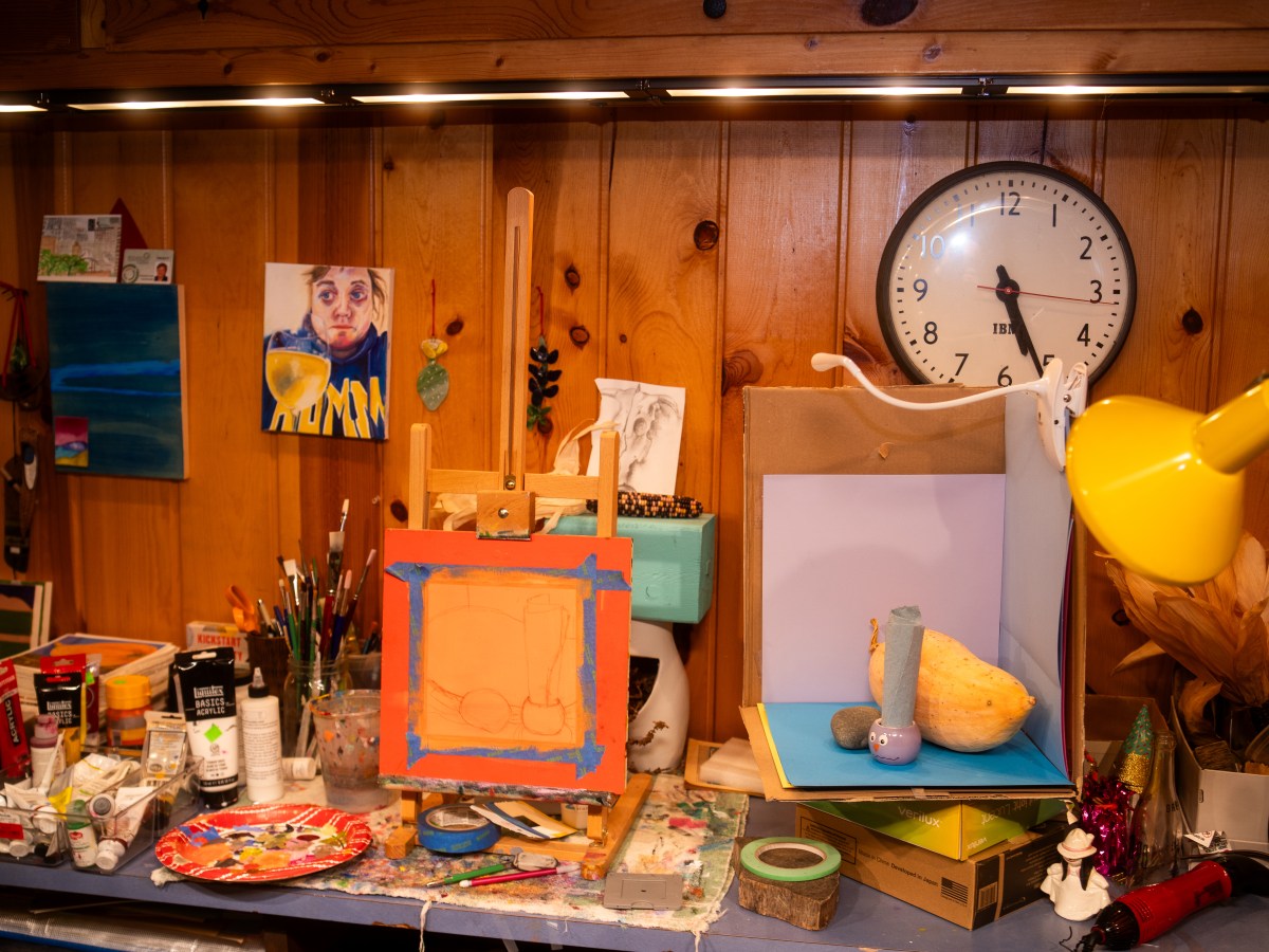 A Home for Making Art: A Small Family Lives in an Industrial and Midcentury Modern Style House with a Basement Studio for&nbsp;Mom